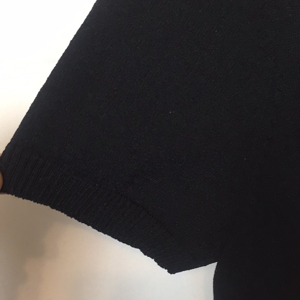 Anne Klein Black/Beige Knit Top - Picture 5 of 8